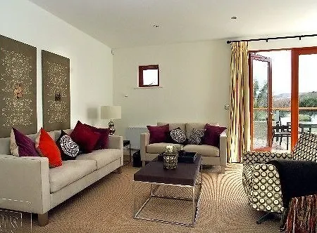 The Courtyard At Sheen Falls Country Club Holiday home